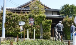P1260067s.jpg